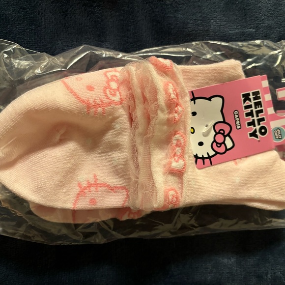 🩷 Hello Kitty socks - Picture 4 of 4